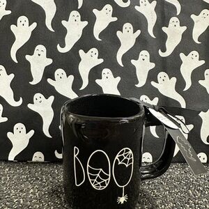 Black 'Boo' Halloween Mug